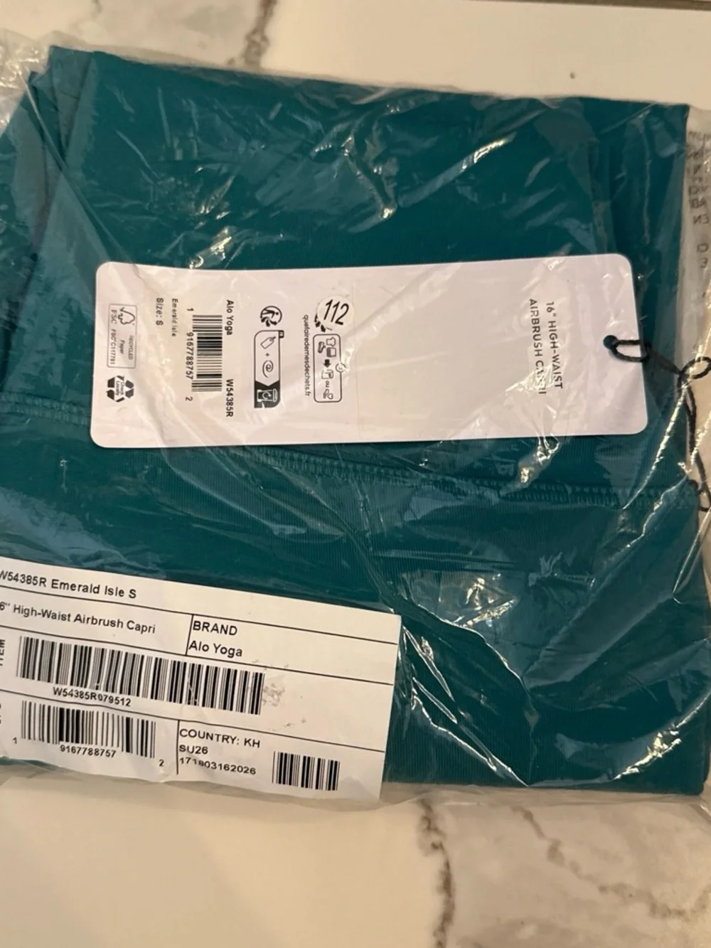 ALO HIGH WAISTED AIR BRUSHED EMERALD GREEN CAPRIS SIZE SMALL